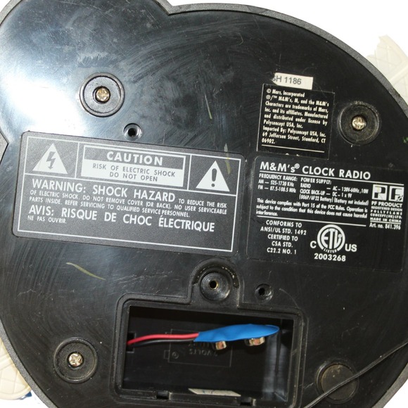 M&Ms Vintage Collectible AM/FM Digital Alarm Clock Radio Snooze Antenna WORKS - Picture 9 of 10